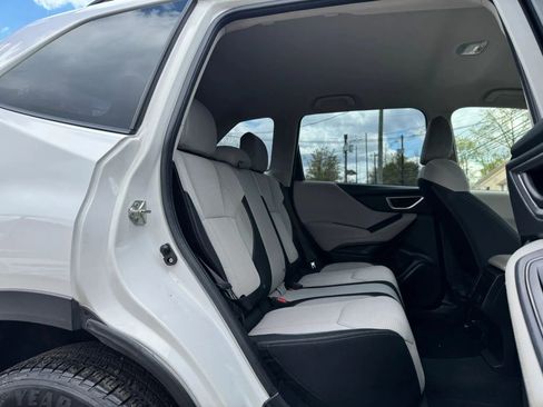 Used 2021 Subaru Forester AWD/4WD image 20