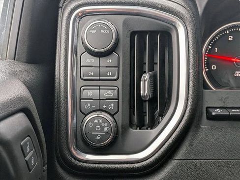 Used 2020 Chevrolet Silverado 2500 LTZ w/ LTZ Premium Package image 15