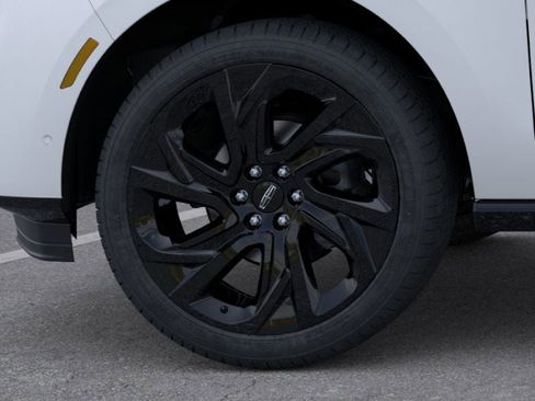 New 2025 Lincoln Navigator Black Label image 19