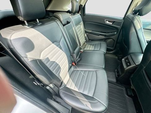 Used 2018 Ford Edge SEL w/ Equipment Group 201A image 30