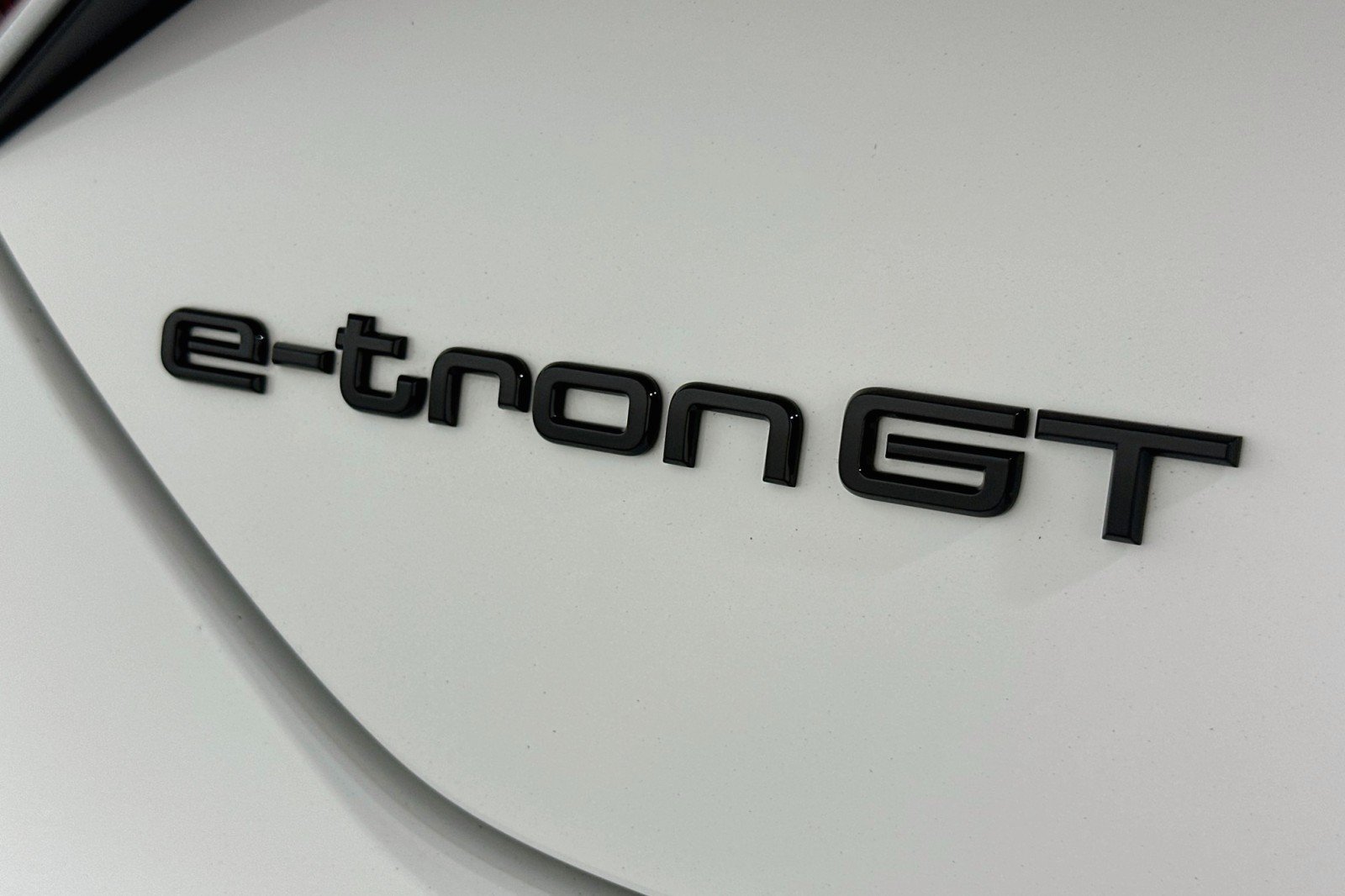 Used 2024 Audi e-tron GT Premium Plus w/ Performance Package AWD/4WD image 10