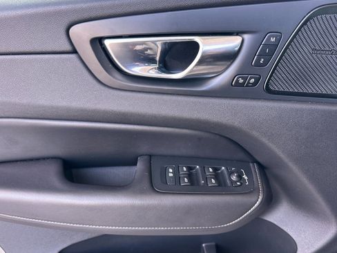 Used 2021 Volvo XC60 T5 Inscription w/ Advanced Package image 10