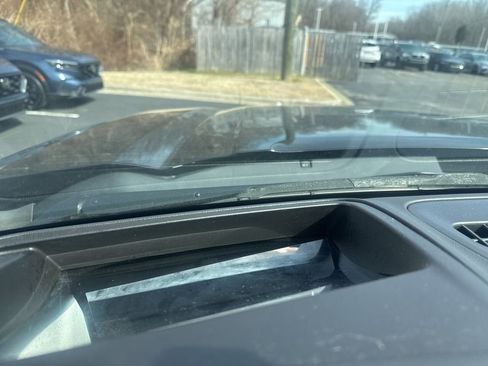 Used 2022 GMC Sierra 1500 AT4 w/ AT4 Premium Package image 13