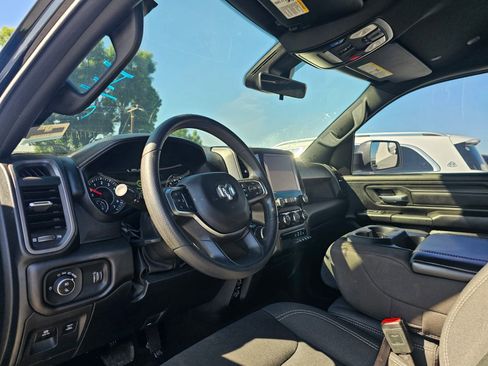 Used 2025 RAM 1500 Classic Warlock AWD/4WD image 5