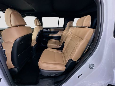 New 2026 Hyundai Santa Fe Calligraphy image 17