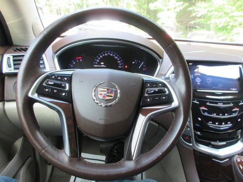 Used 2016 Cadillac SRX Luxury w/ Driver Awareness Package FWD image 12