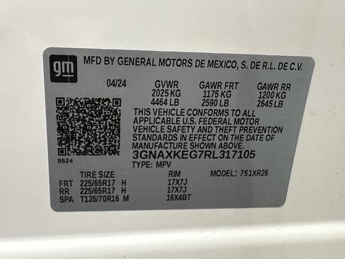 Used 2024 Chevrolet Equinox LT FWD image 17