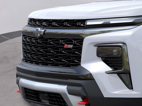 New 2026 Chevrolet Traverse Z71 AWD/4WD image 13