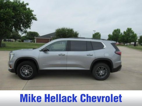 Used 2025 GMC Acadia Elevation FWD image 4
