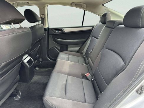 Used 2015 Subaru Legacy 2.5i Premium w/ Moonroof Package AWD/4WD image 11