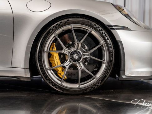 Used 2022 Porsche 911 GT3 image 21
