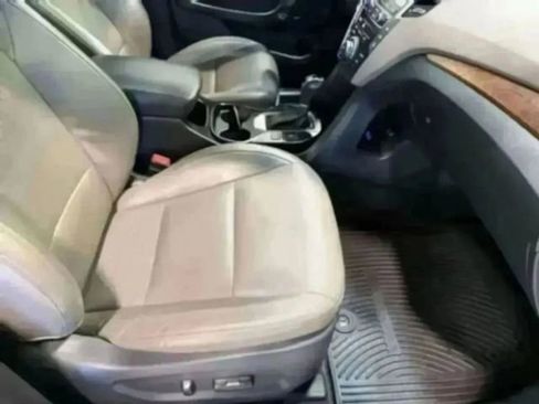 Used 2019 Hyundai Santa Fe Limited image 30