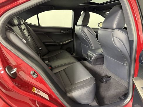 Used 2015 Lexus IS 350 w/ F-Sport Package RWD image 19