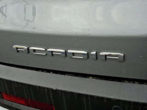 Certified 2023 GMC Acadia SLE w/ Driver Convenience Package FWD image 31