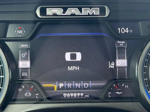 Used 2019 RAM 1500 Limited AWD/4WD image 17