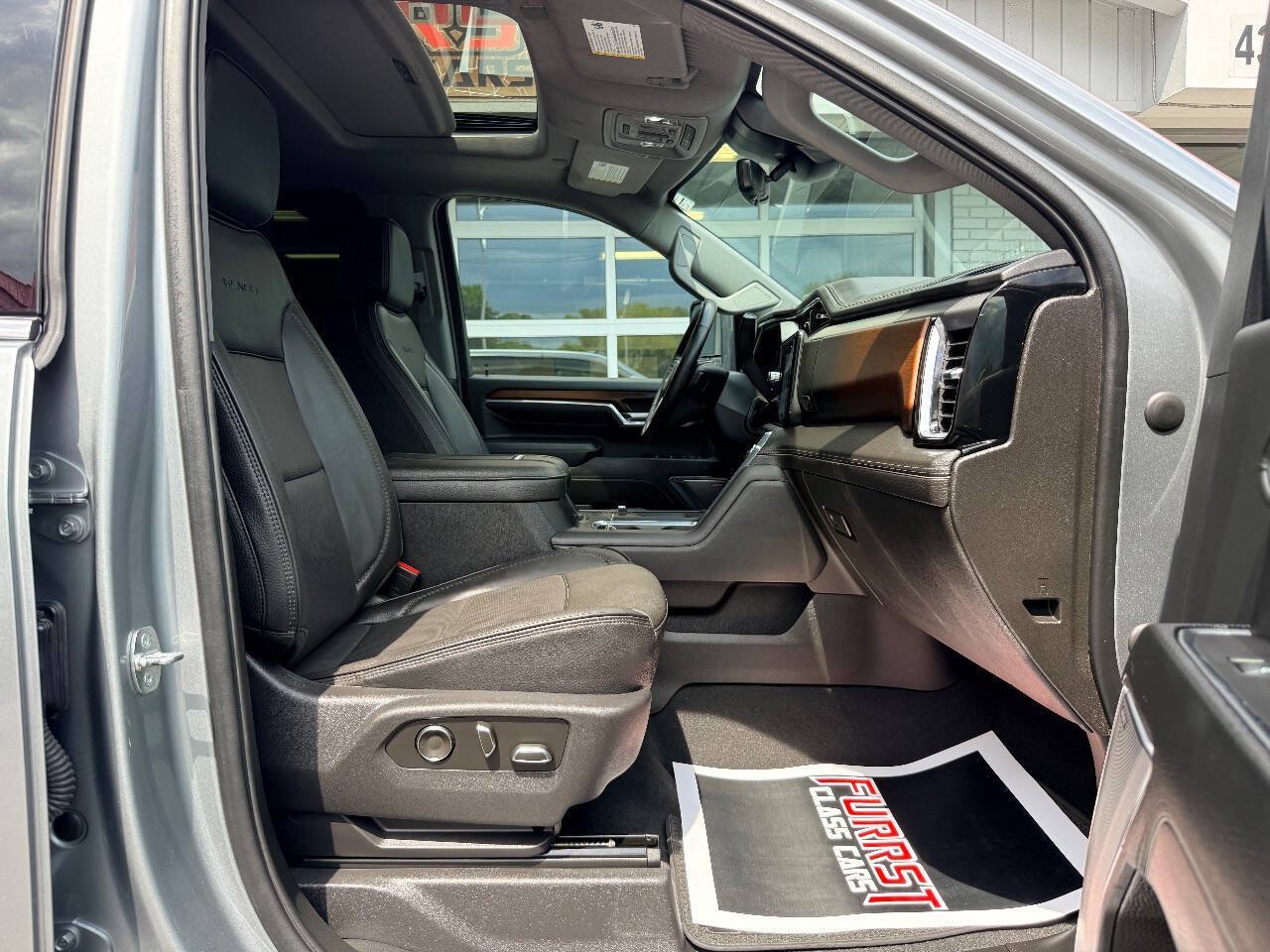 Used 2024 GMC Sierra 2500 Denali w/ Denali Reserve Package AWD/4WD image 45