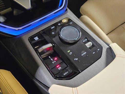 Used 2026 BMW X3 xDrive30 w/ Premium Package image 11