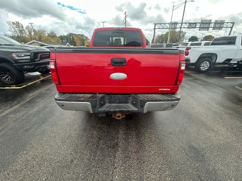 Used 2012 Ford F250 Lariat w/ Chrome Pkg image 4