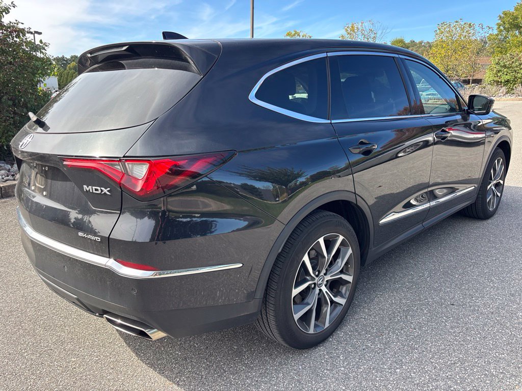 Used 2022 Acura MDX w/ Technology Package AWD/4WD image 3