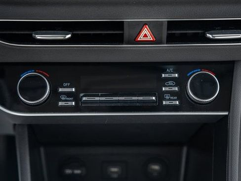 Used 2023 Hyundai Sonata SEL image 20