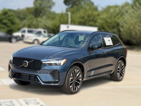 New 2026 Volvo XC60 T8 Ultra w/ Protection Package Premier AWD/4WD image 3