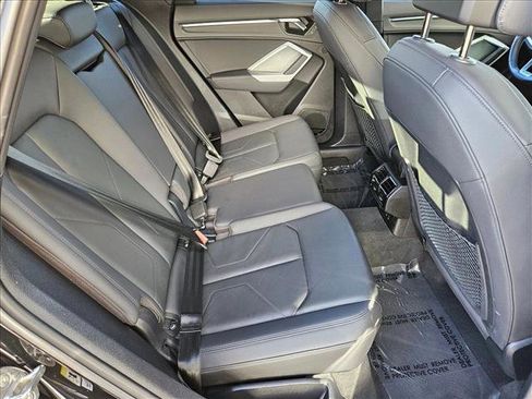 Used 2023 Audi Q3 2.0T Premium Plus w/ Premium Plus Package image 19