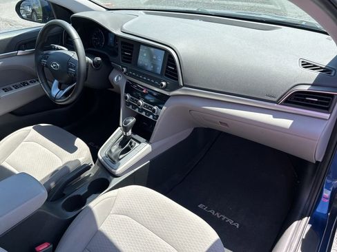 Used 2020 Hyundai Elantra Value Edition FWD image 44
