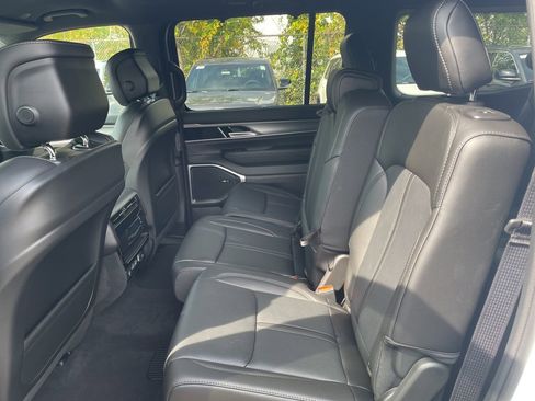 New 2025 Jeep Wagoneer 4WD w/ Convenience Group I image 14