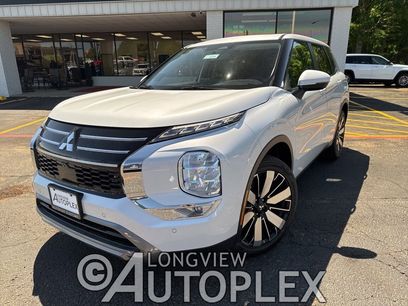 New 2025 Mitsubishi Outlander SE