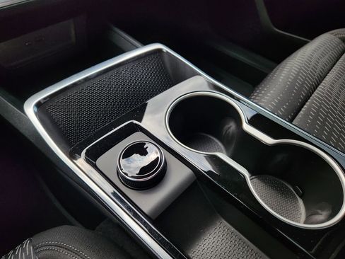 New 2026 Chevrolet Equinox LT w/ LPO, Floor Liner Package FWD image 15