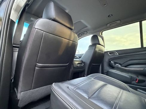 Used 2019 GMC Yukon XL Denali RWD image 17