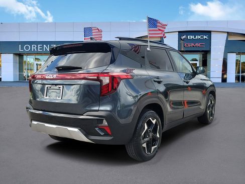 Used 2025 Kia Seltos S image 5