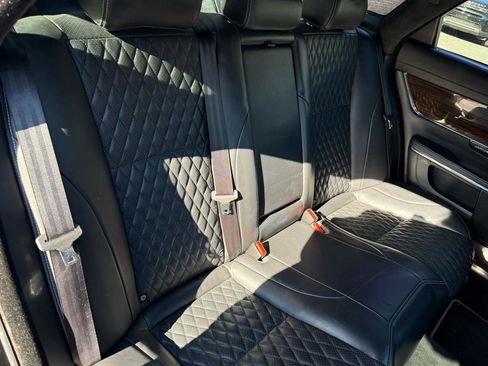 Used 2016 Jaguar XJ L Portfolio image 8