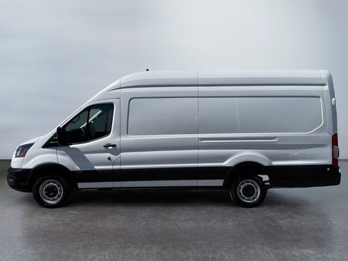 Used 2024 Ford Transit 250 148 High Roof Extended w/ Load Area Protection Package RWD image 8