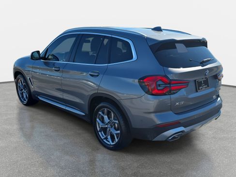 Used 2024 BMW X3 sDrive30i w/ Premium Package w/ZPA image 7