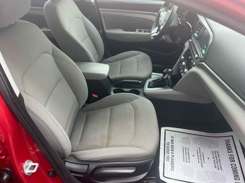 Used 2020 Hyundai Elantra SEL FWD image 17