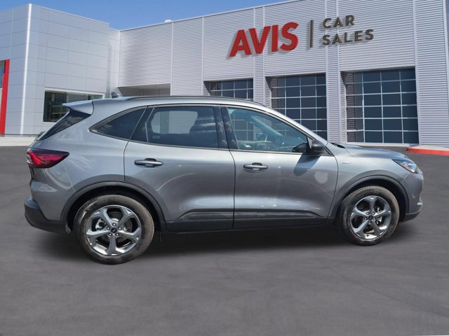 Used 2026 Ford Escape ST-Line FWD image 5
