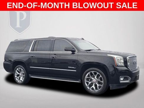 Used 2016 GMC Yukon XL Denali w/ Open Road Package image 2