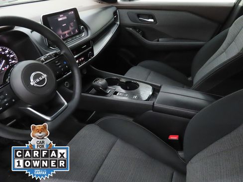 Used 2023 Nissan Rogue SV image 19