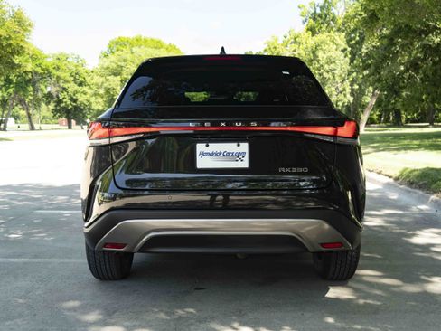 Used 2024 Lexus RX 350 FWD w/ Technology Package image 8