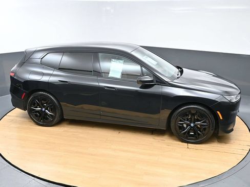 Used 2023 BMW iX xDrive50 w/ Premium Package AWD/4WD image 45