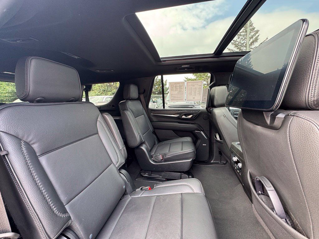 Used 2023 GMC Yukon Denali w/ Denali Reserve Package AWD/4WD image 41