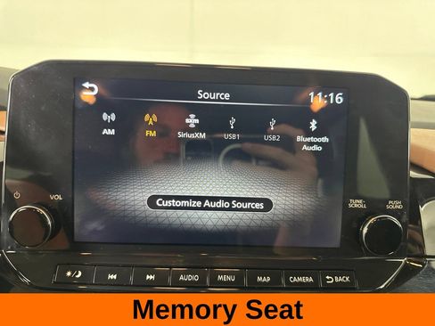 Used 2025 Nissan Pathfinder Platinum w/ Cargo Package FWD image 21
