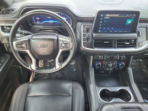 Used 2023 Chevrolet Tahoe Z71 w/ Luxury Package image 11