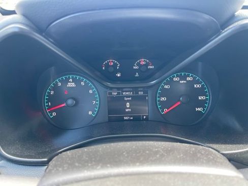 Used 2022 Chevrolet Colorado W/T RWD image 16