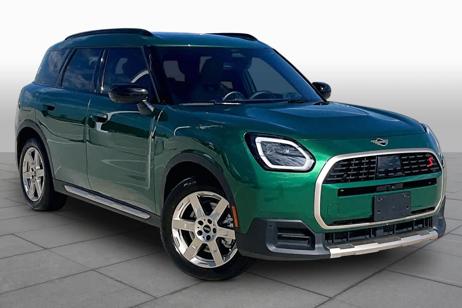 Used 2025 MINI Cooper Countryman S AWD/4WD image 2