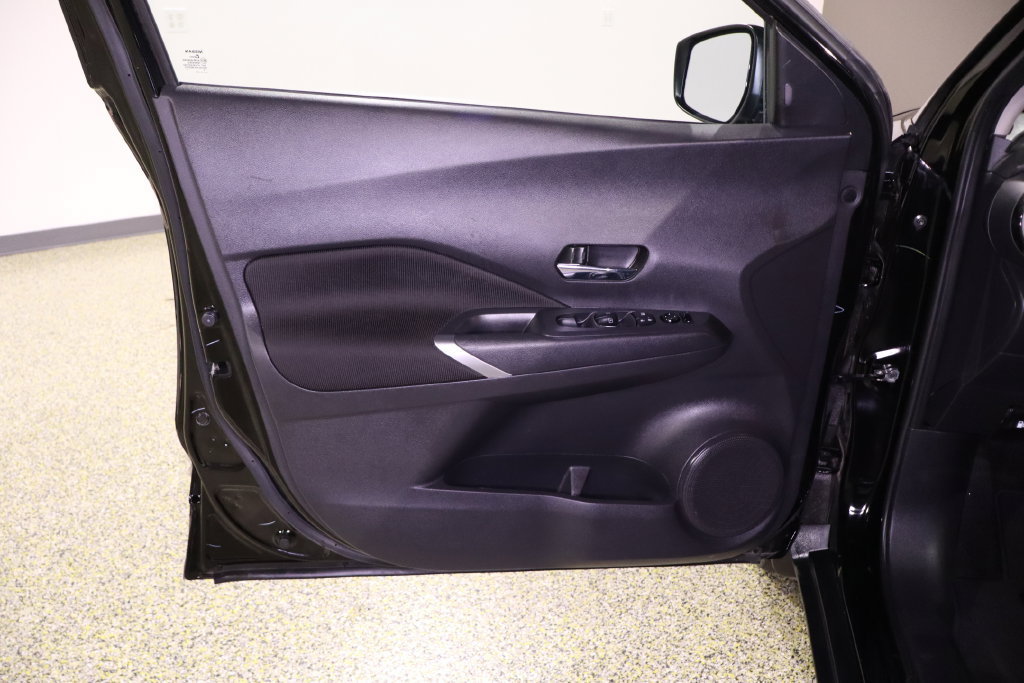 Used 2023 Nissan Kicks SV FWD image 30
