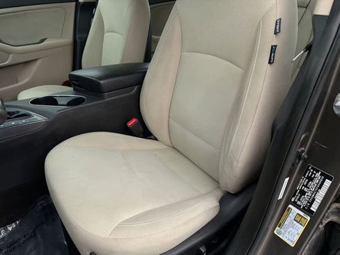 Used 2015 Kia Optima LX w/ LX Convenience Plus Package image 17