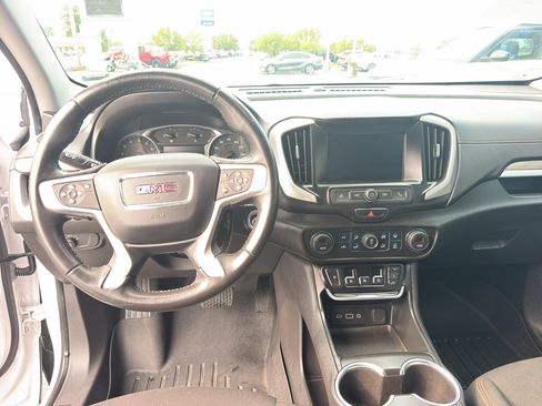 Used 2020 GMC Terrain SLE w/ Driver Convenience Package FWD image 14