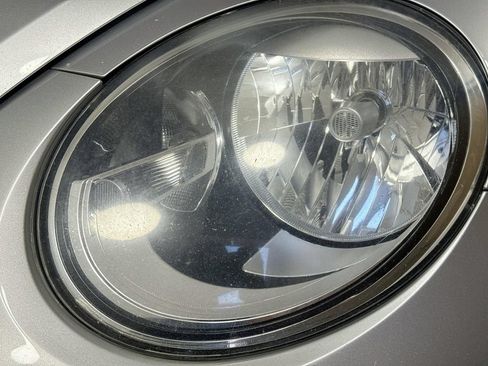 Used 2014 Volkswagen Beetle 2.5 FWD image 34
